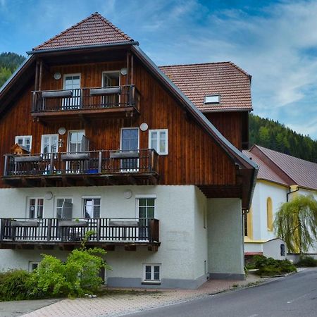 Grassegger Appartementhaus Sankt Johann am Tauern Екстер'єр фото