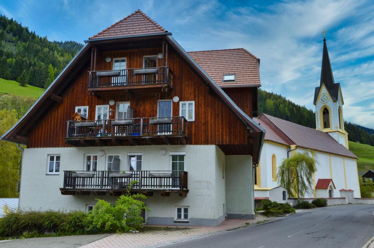Grassegger Appartementhaus Sankt Johann am Tauern Екстер'єр фото